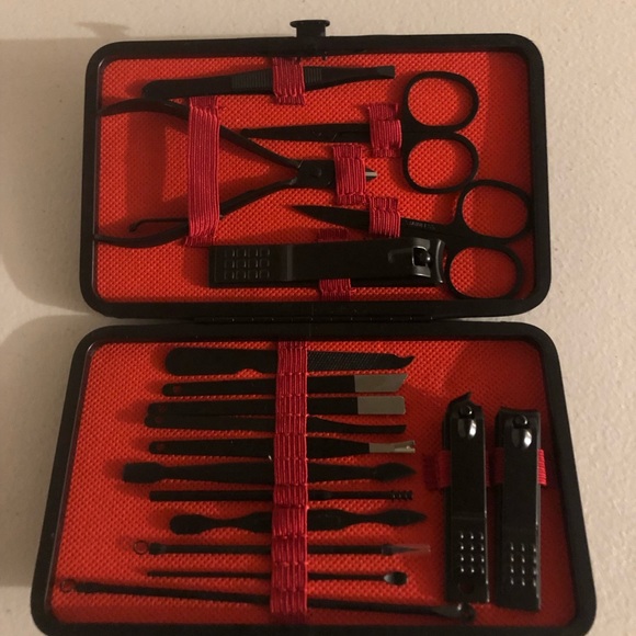 Makeup 18 Piece Classic Black Manicure Set Hand Feet Facial Stainless